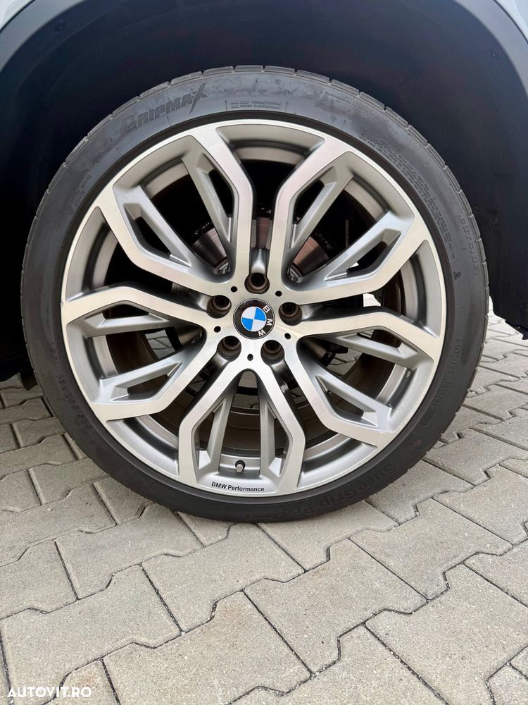 BMW X6 xDrive40d - 14