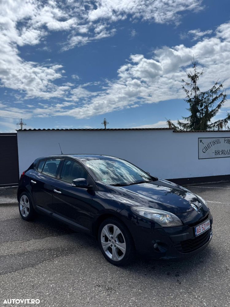 Renault Megane TCe 130 Night and Day - 1