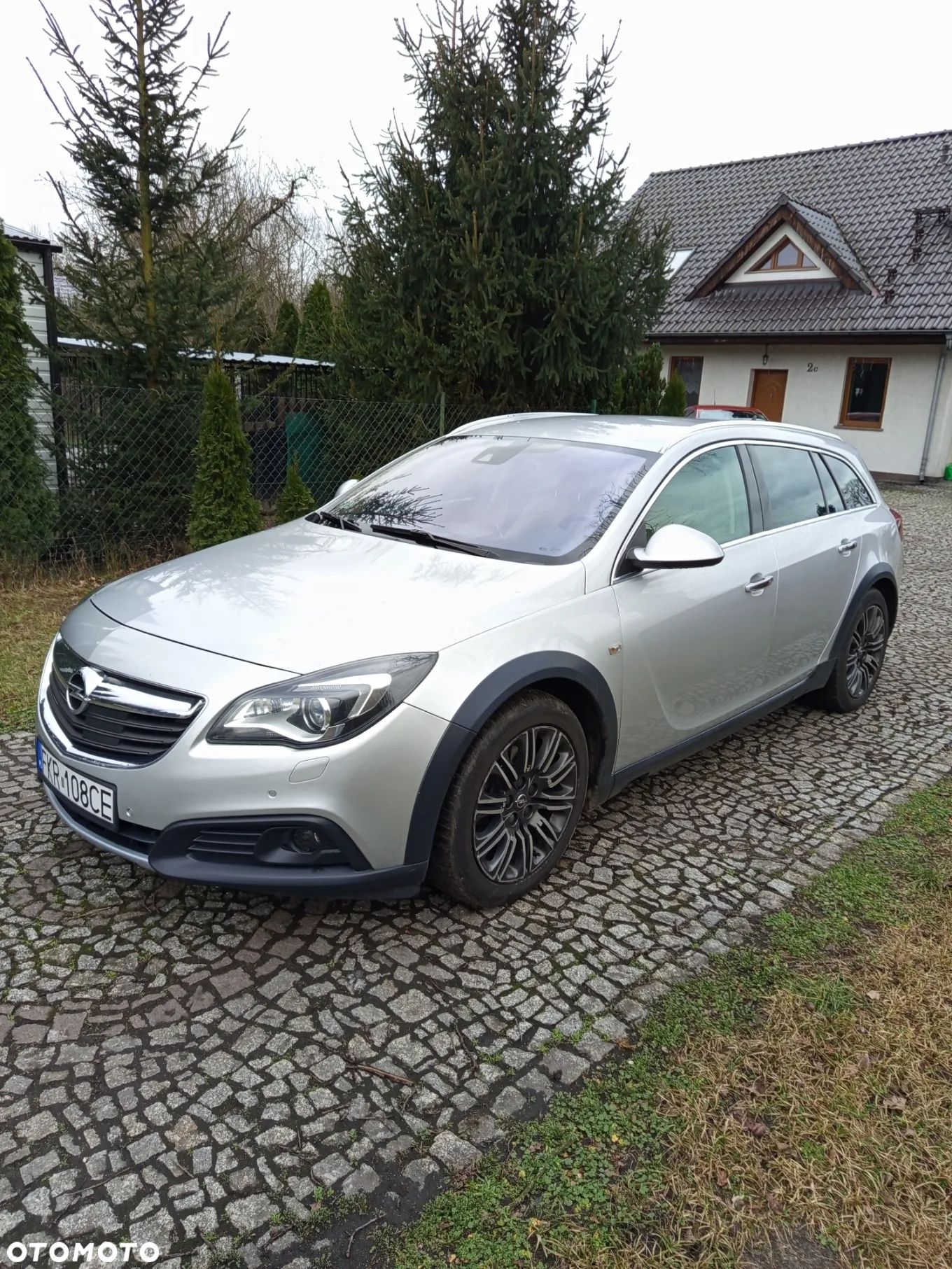 Opel Insignia - 1