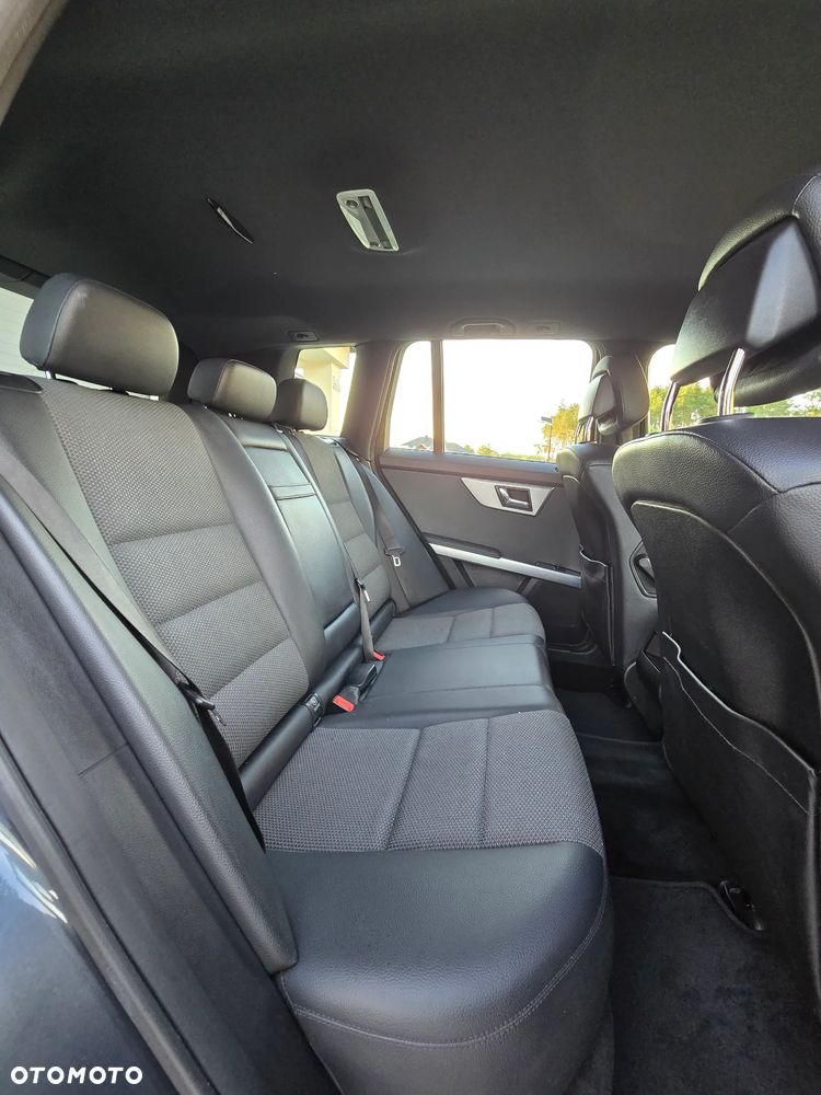 Mercedes-Benz GLK 220 CDI 4Matic (BlueEFFICIENCY) 7G-TRONIC - 22