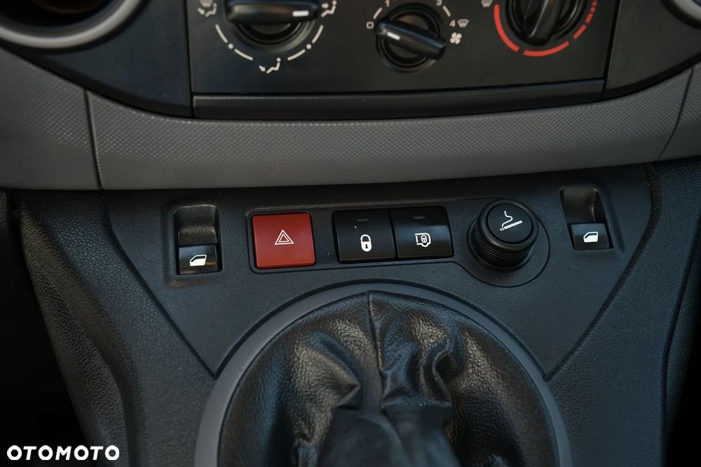 Citroën BARLINGO 1.6 HDI 99KM * Z Niemiec * KAMRA * FULL BOGATE! * LONG * IDEALNY STAN! - 28