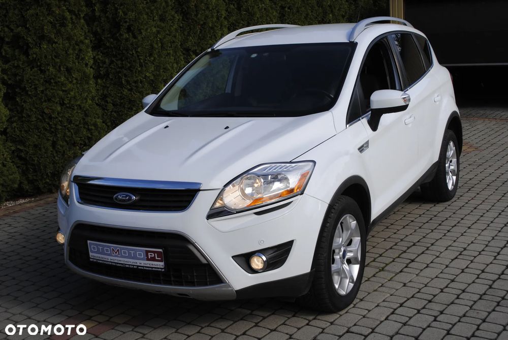Ford Kuga - 1