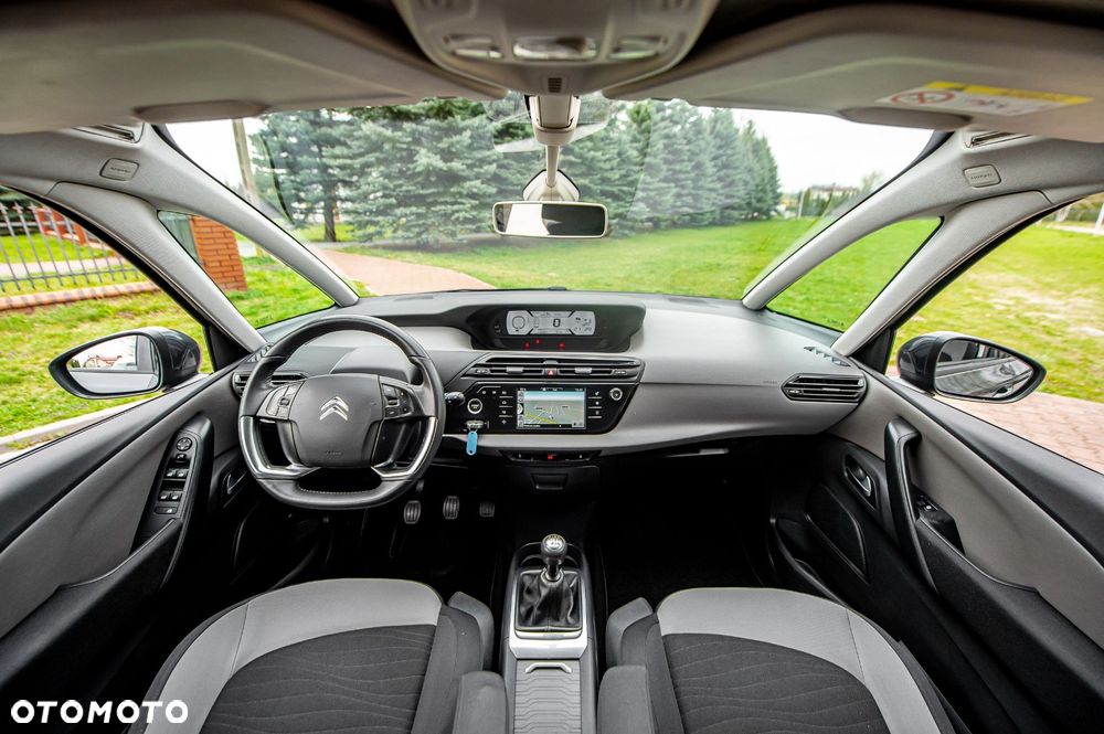 Citroën C4 Picasso THP 155 Exclusive - 31