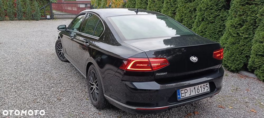 Volkswagen Passat - 7