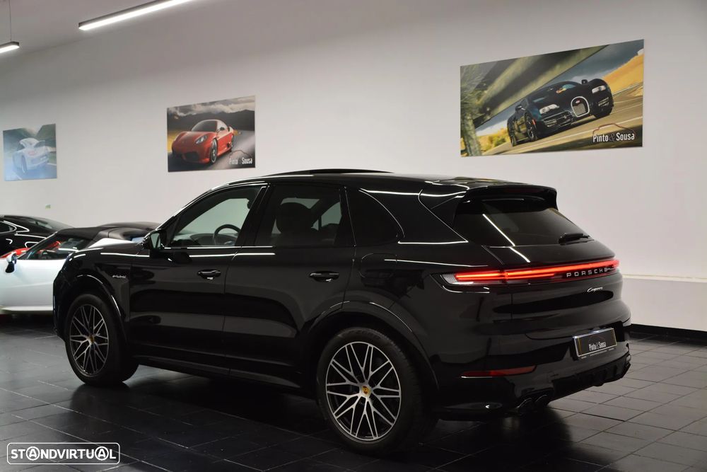 Porsche Cayenne E-Hybrid - 8