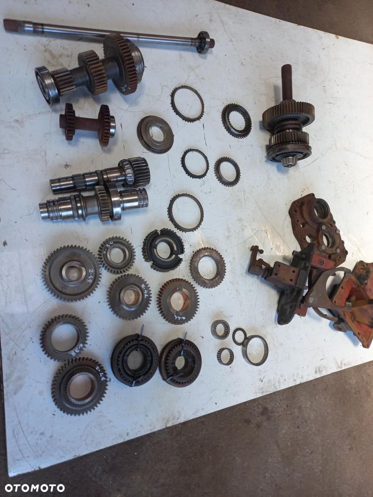 Koło zębate,wałek,tryb,choinka,Z25 Z41 Z37 81873139,Z38 Z37 Z33 81866524,Z46 Z38 81871991,Z23 Z29 Z44 81872802 New Holland Ford - 9