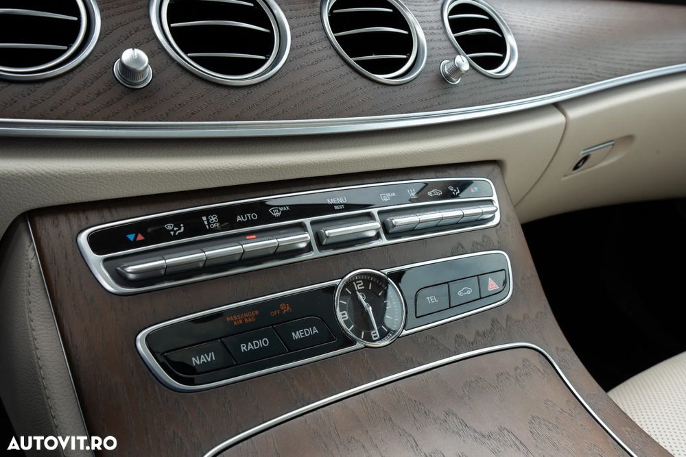 Mercedes-Benz E 400 d 4Matic 9G-TRONIC - 32