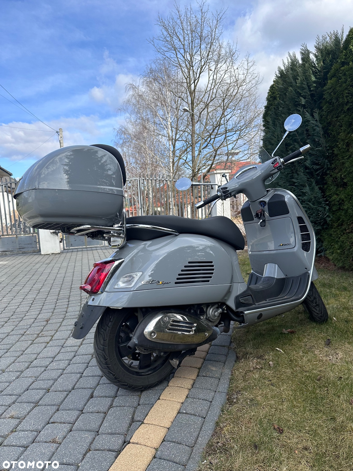Vespa GTS - 10