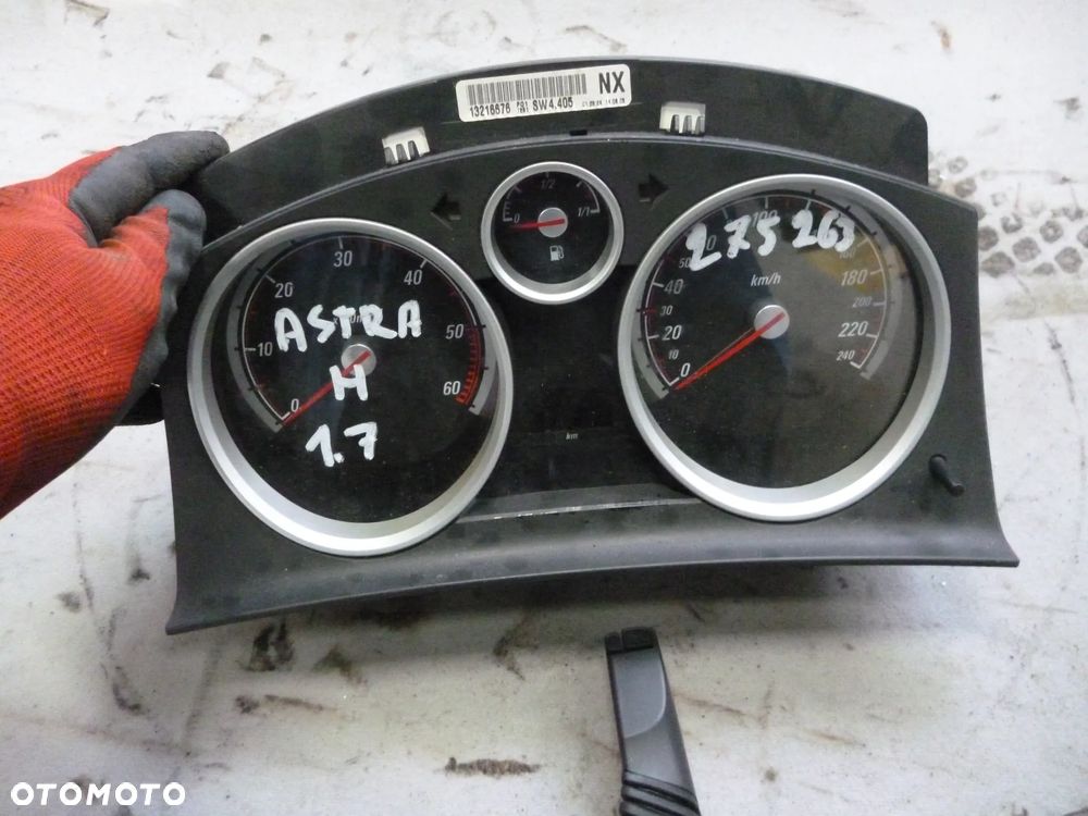 OPEL ASTRA H 1.7 CDTI IMMO ZESTAW STARTOWY - 4