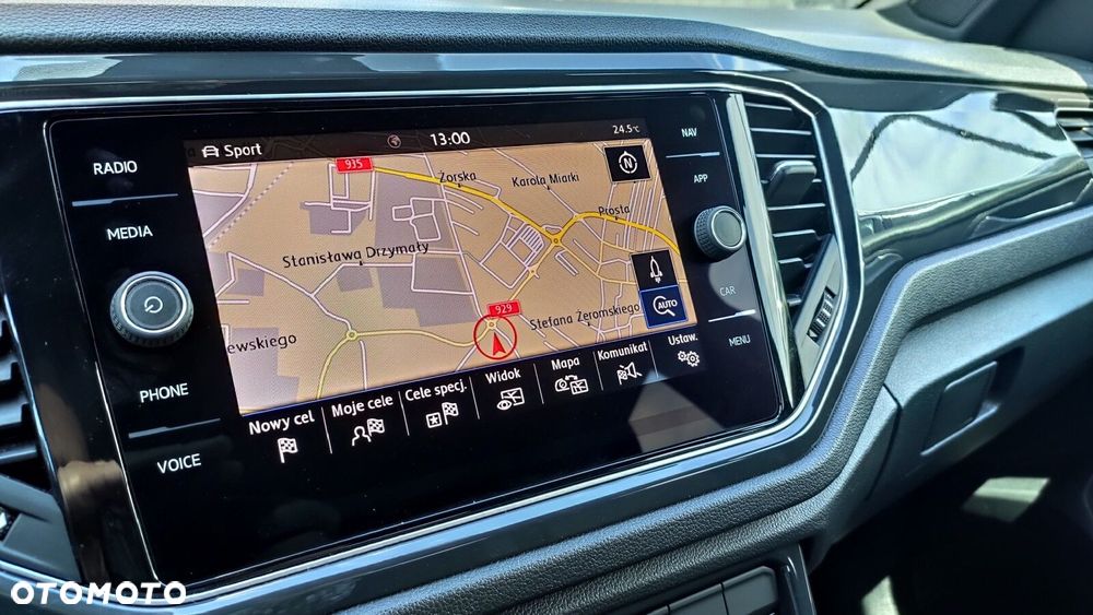 Volkswagen T-Roc - 18