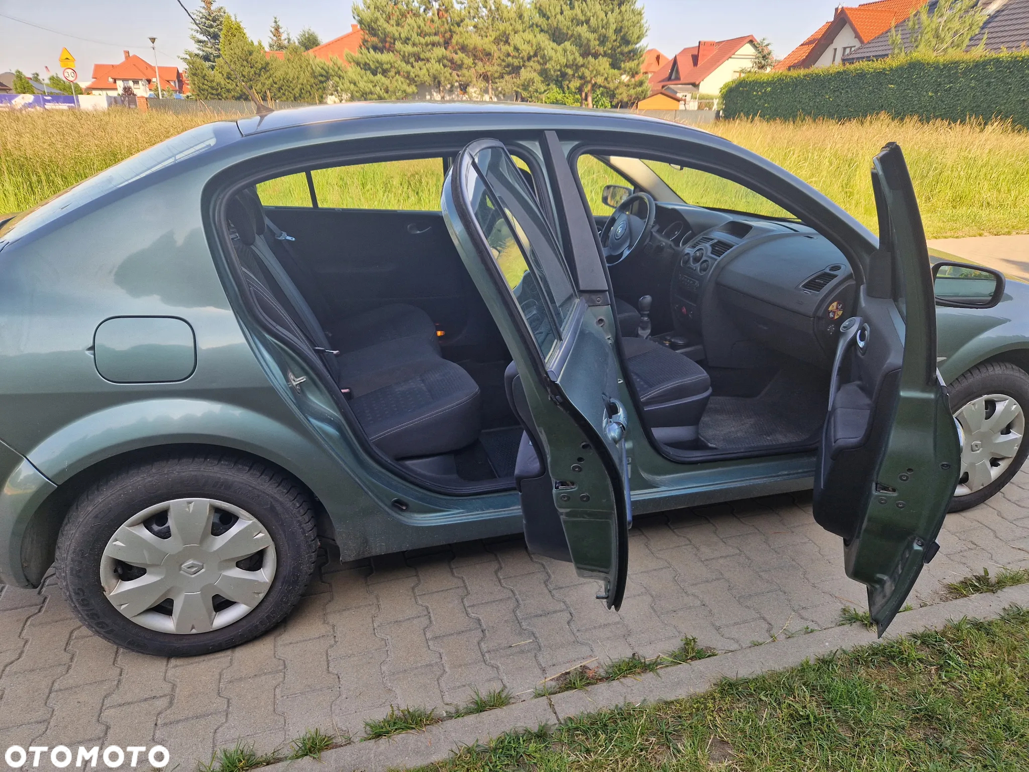 Renault Megane - 11