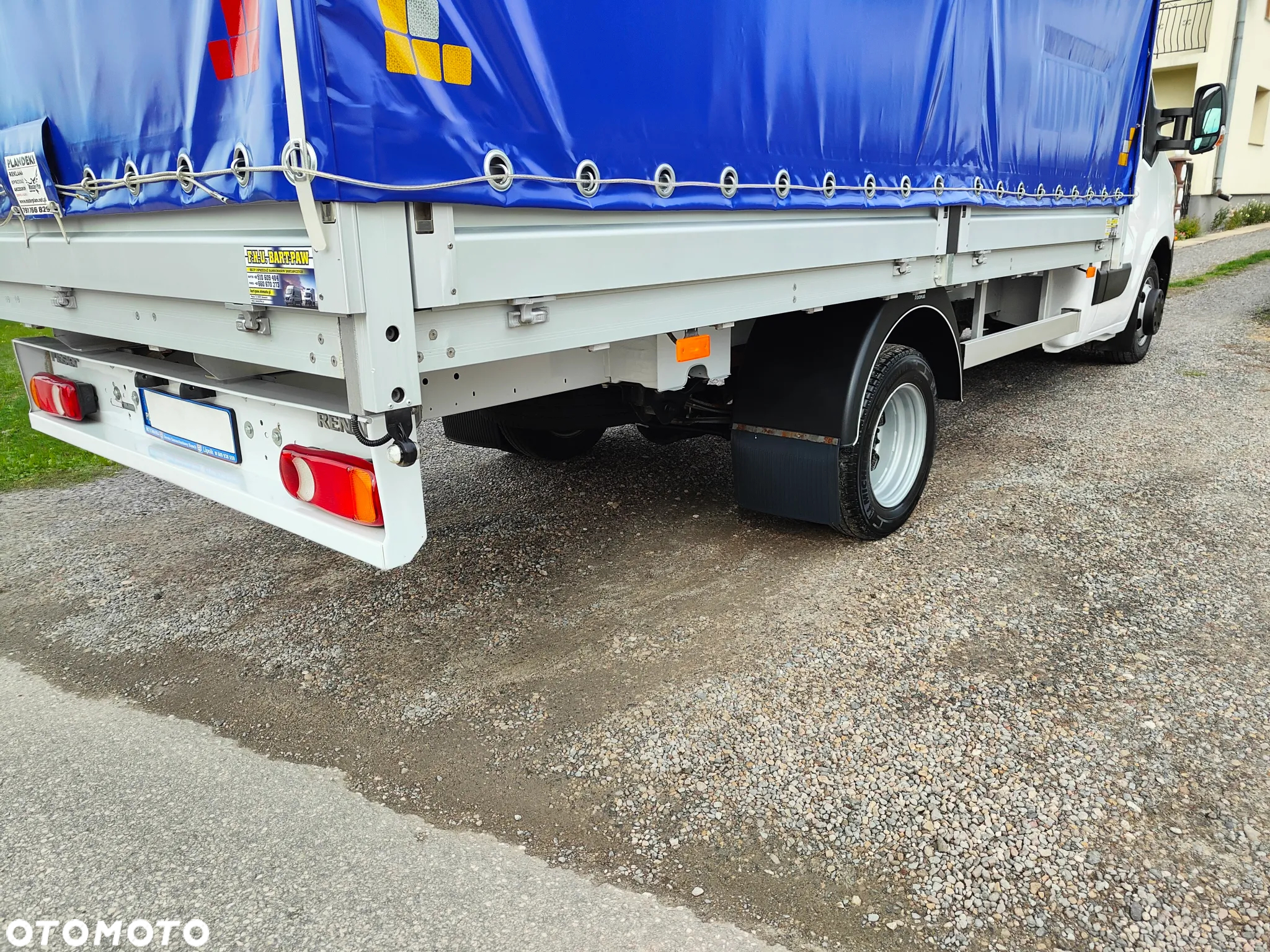 Renault Master 2.3 DCI 135KM** BLIŹNIAK** Skrzynka-Plandeka** PAKA 8-EuroPalet +1xFIRANKA** POLSKI SALON** 197 tyś KM** DMC do 3.5T kat.B** - 10