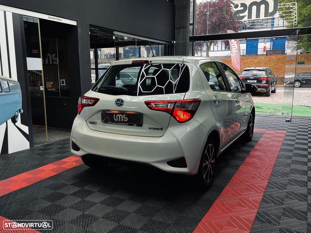 Toyota Yaris 1.5 HSD Comfort - 12
