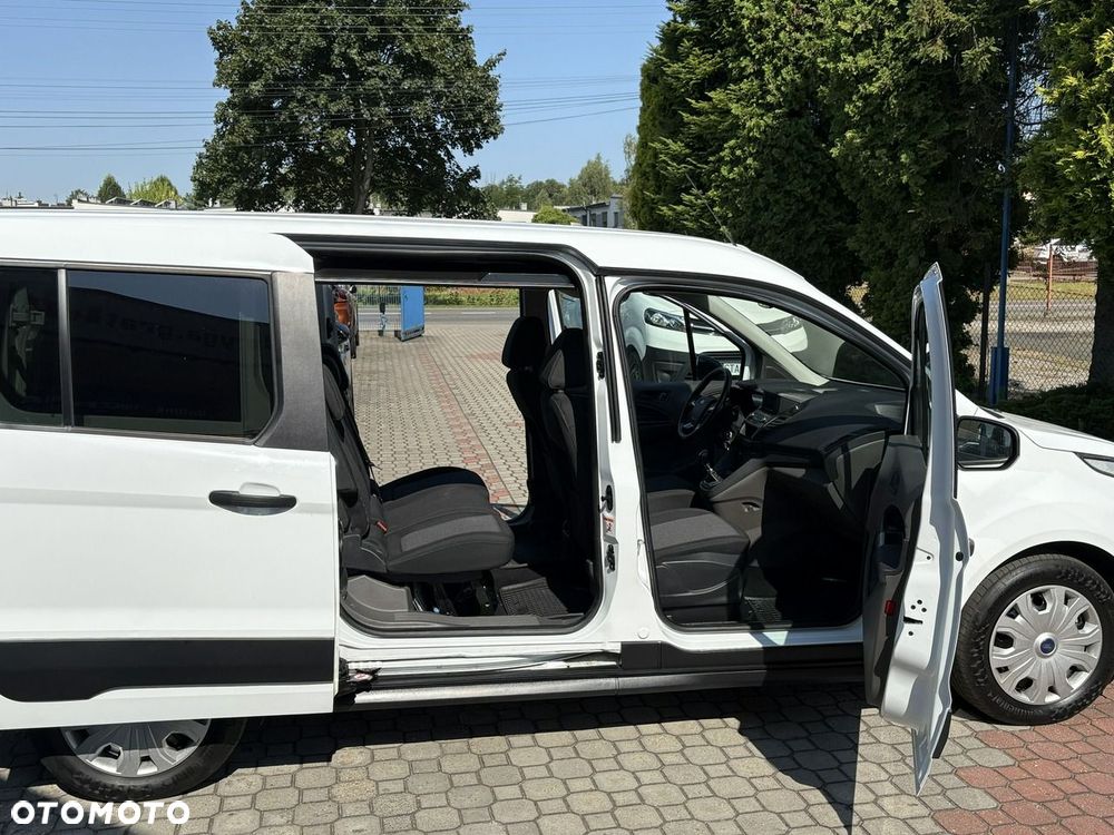 Ford Transit Connect - 26