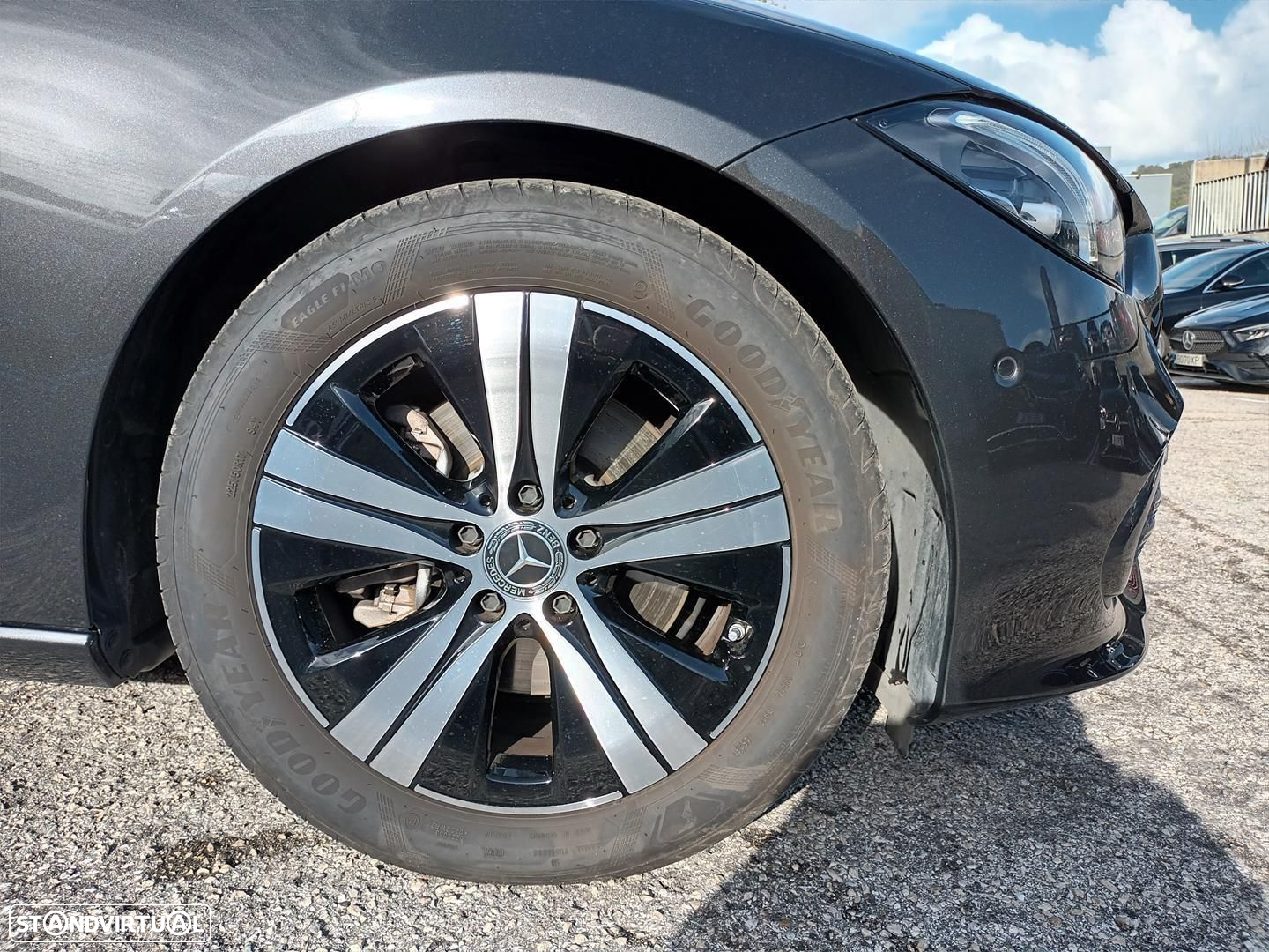 Mercedes-Benz C 220 d AMG Line - 4
