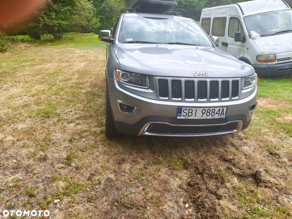 Jeep Grand Cherokee - 2