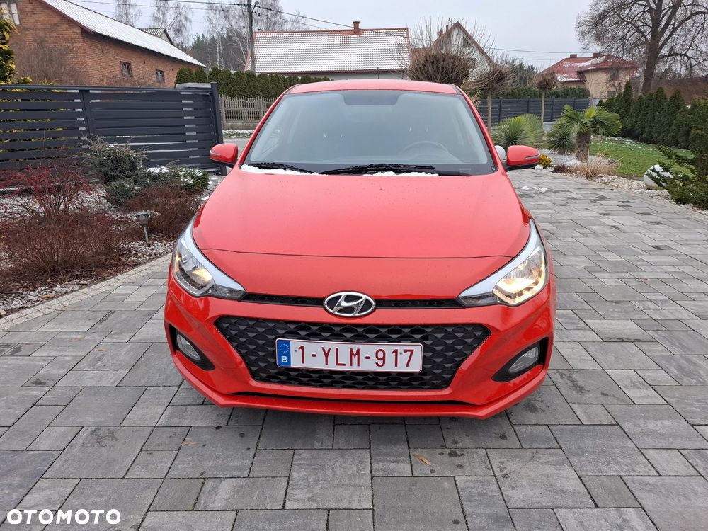 Hyundai i20 blue 1.2 Classic - 15