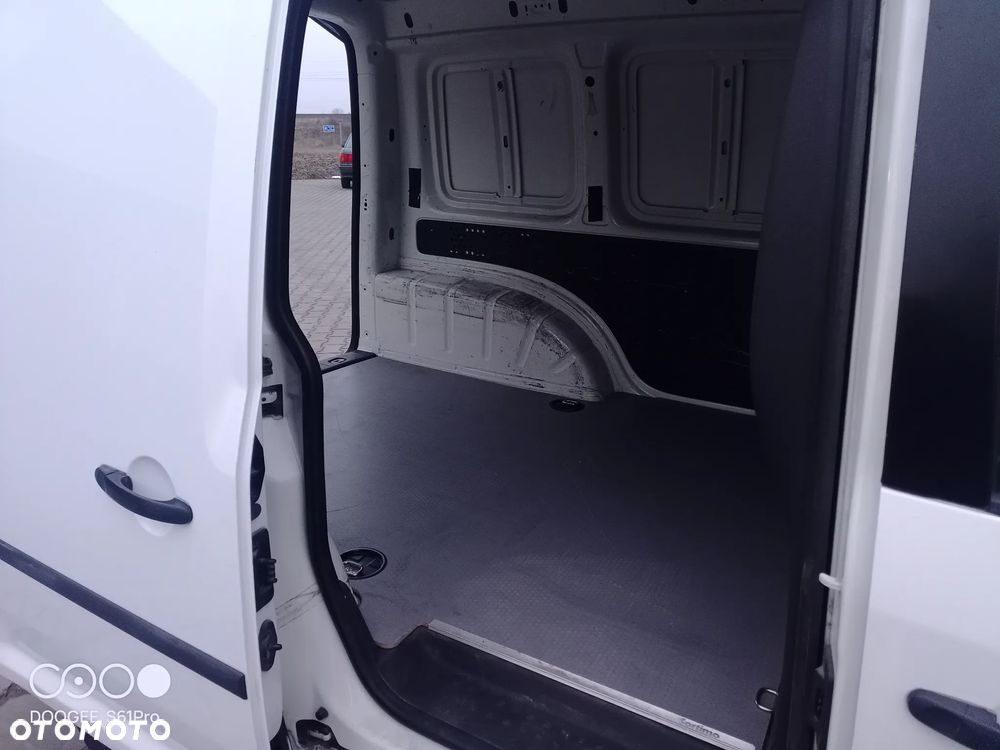 Volkswagen CADDY - 6