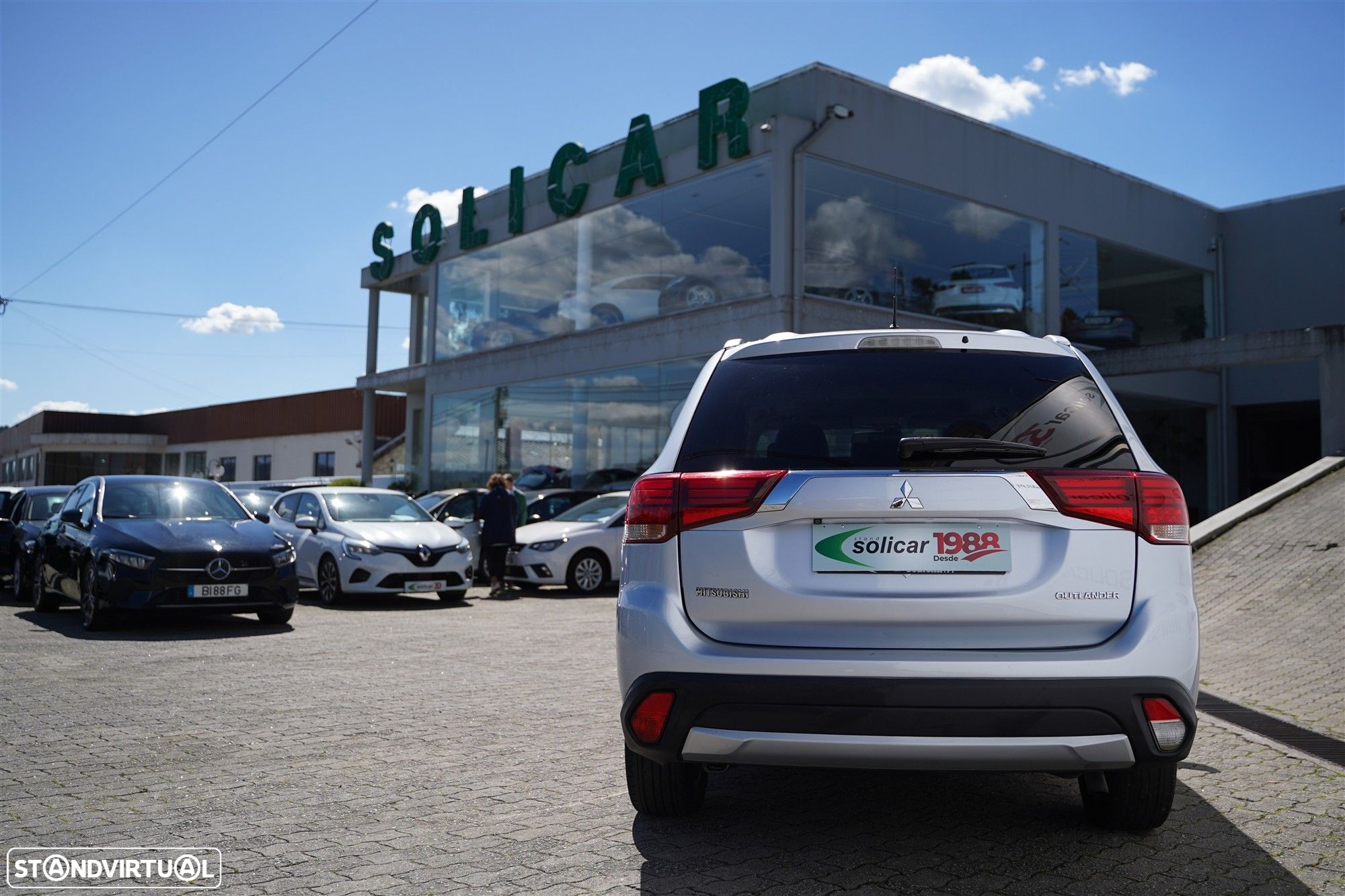 Mitsubishi Outlander 2.2 DI-D Intense - 5