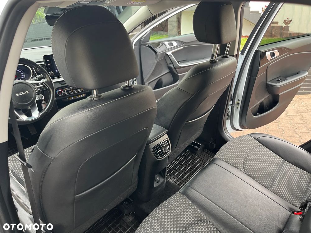 Kia Ceed 1.5 T-GDI L - 22