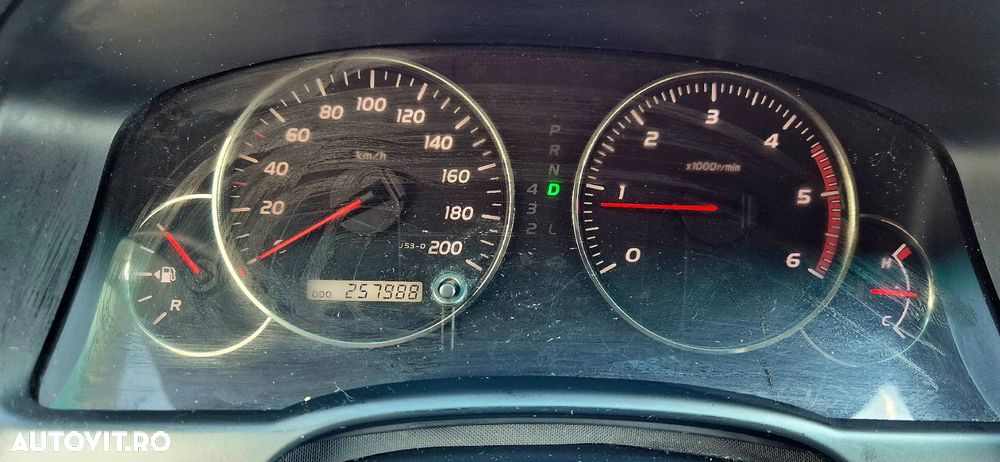 Toyota Land Cruiser 3.0 TD-4D Aut VX - 20