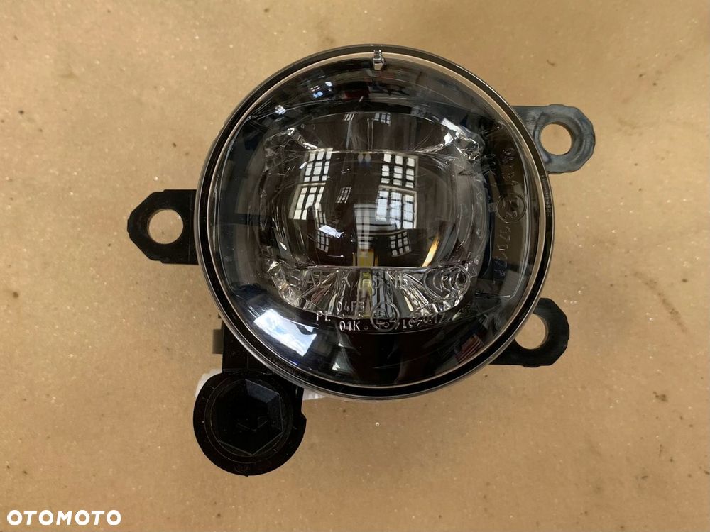 FORD FOCUS 18 - HALOGEN LAMPA PRZECIWMGIELNA LEWA - 2
