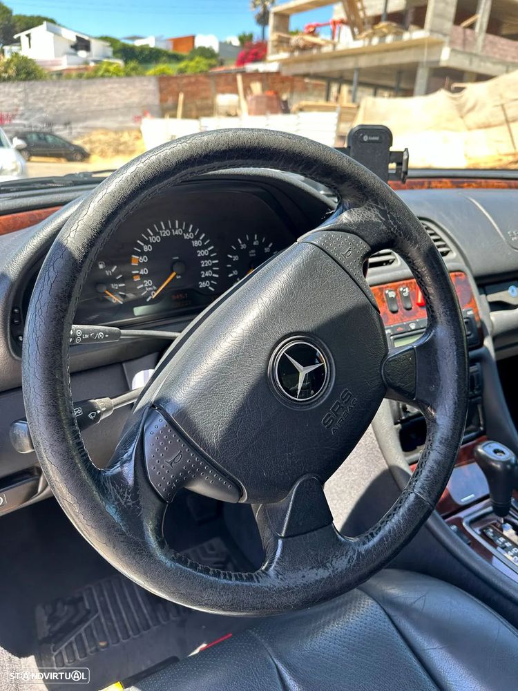 Mercedes-Benz CLK 320 - 7