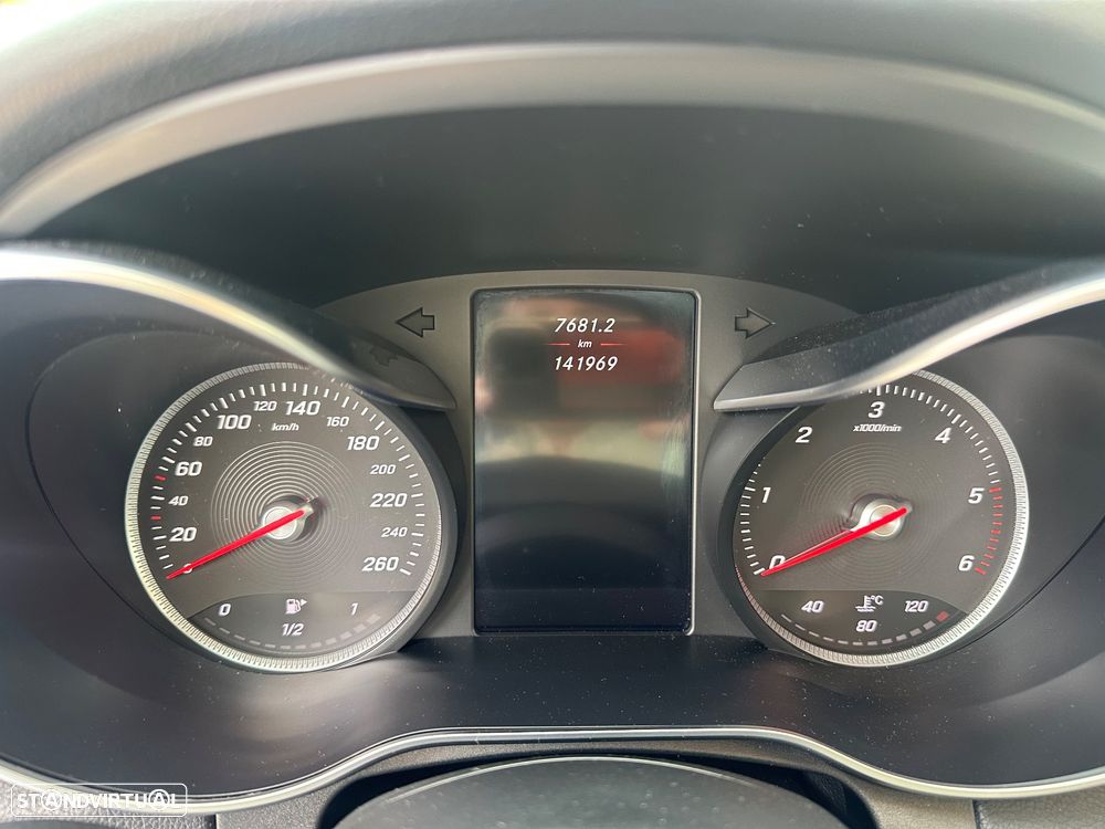 Mercedes-Benz C 200 BlueTEC Avantgarde - 15
