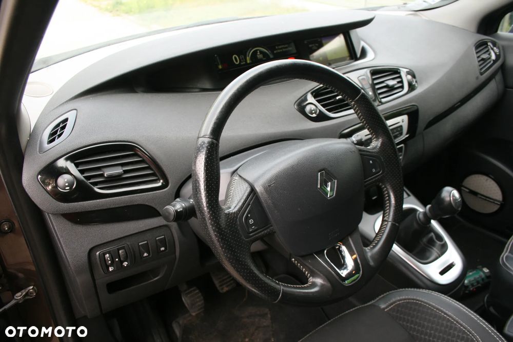 Renault Scenic 1.5 dCi Energy Bose EU6 - 7