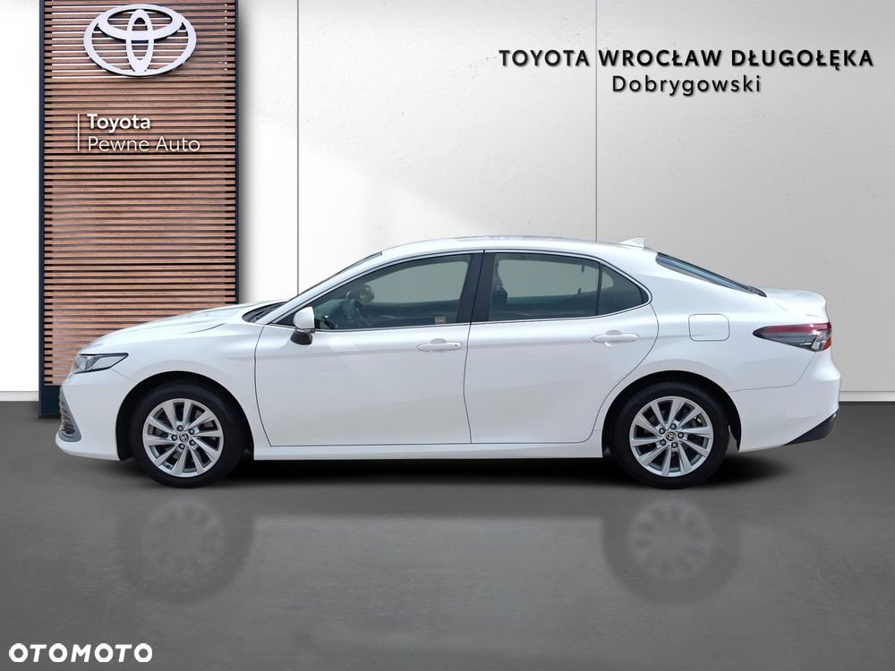 Toyota Camry 2.5 Hybrid Comfort CVT - 2