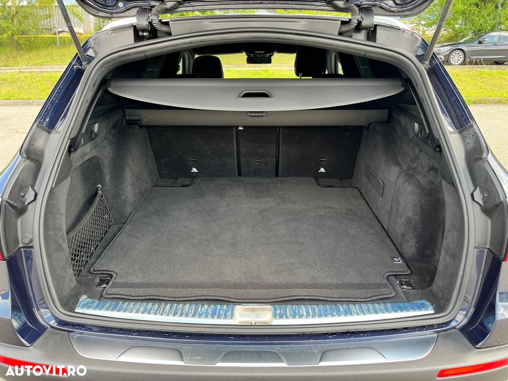 Mercedes-Benz E 220 d T-Modell 4MATIC Aut - 31
