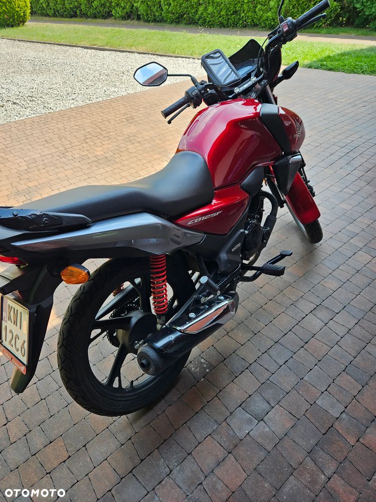 Honda CBF - 9