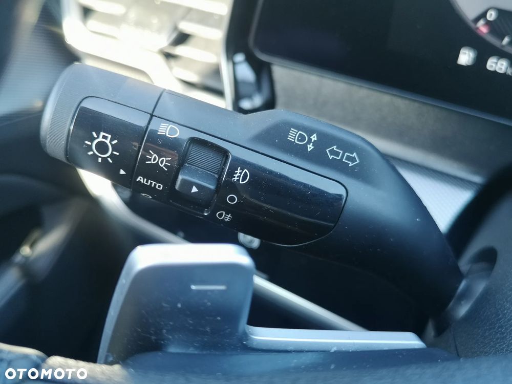 Kia Sportage ver-1-6-t--gdi-mhev-business-line-2wd-dct - 19