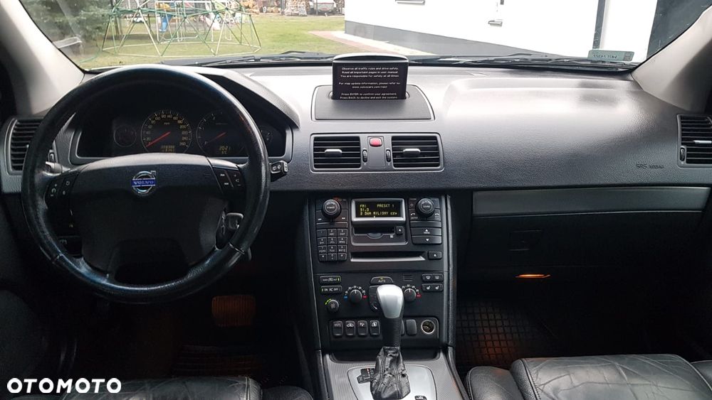 Volvo XC 90 2.4 D5 - 14