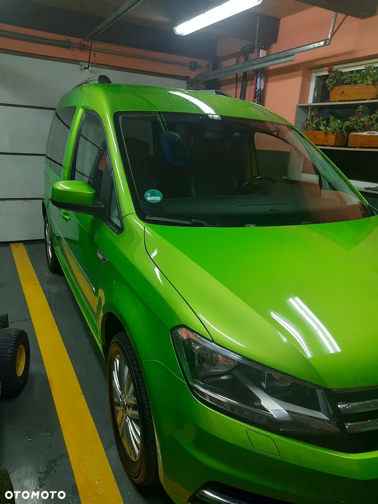 Volkswagen Caddy 2.0 TDI Highline - 1
