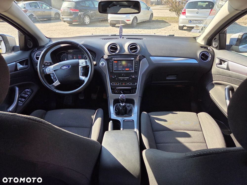 Ford Mondeo 2.0 TDCi Titanium - 20