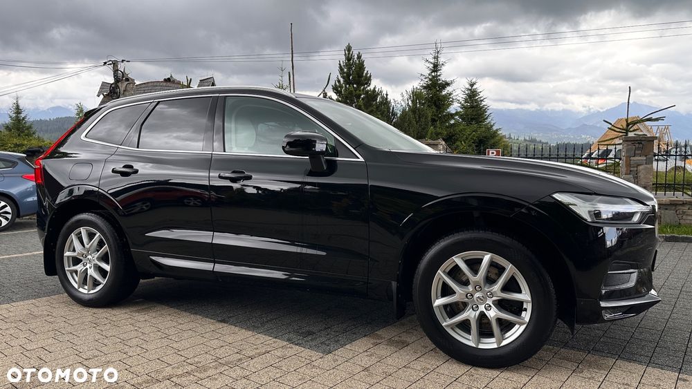 Volvo XC 60 D4 AWD Momentum - 3