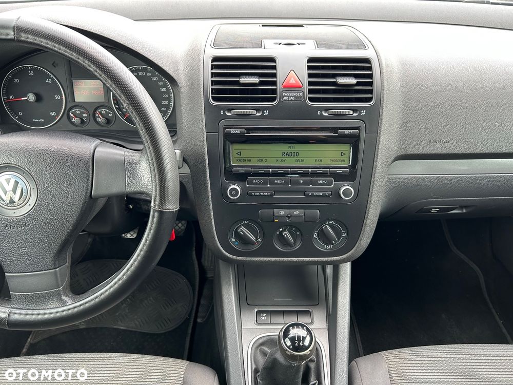 Volkswagen Golf - 14