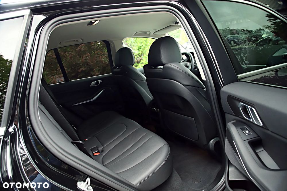 BMW X5 xDrive25d sport - 25