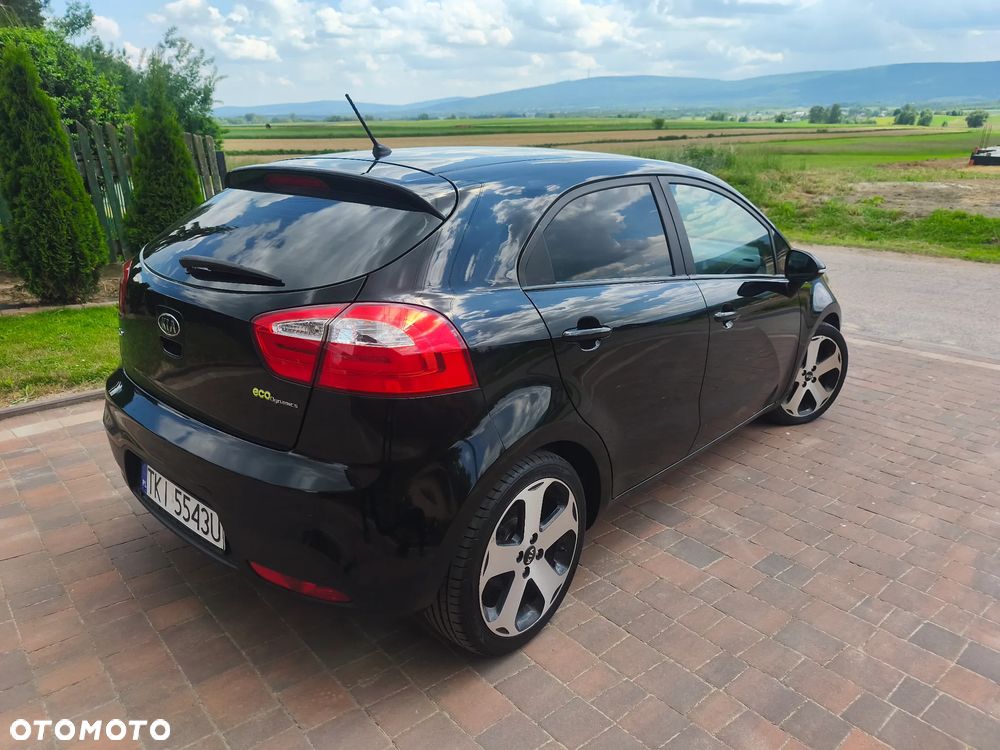 Kia Rio 1.4 Dream-Team Edition - 2