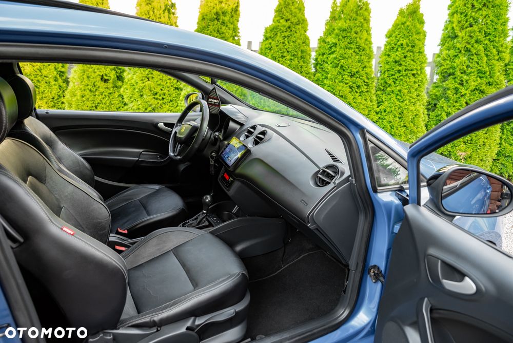 Seat Ibiza SC 1.4 TSI Cupra DSG - 34