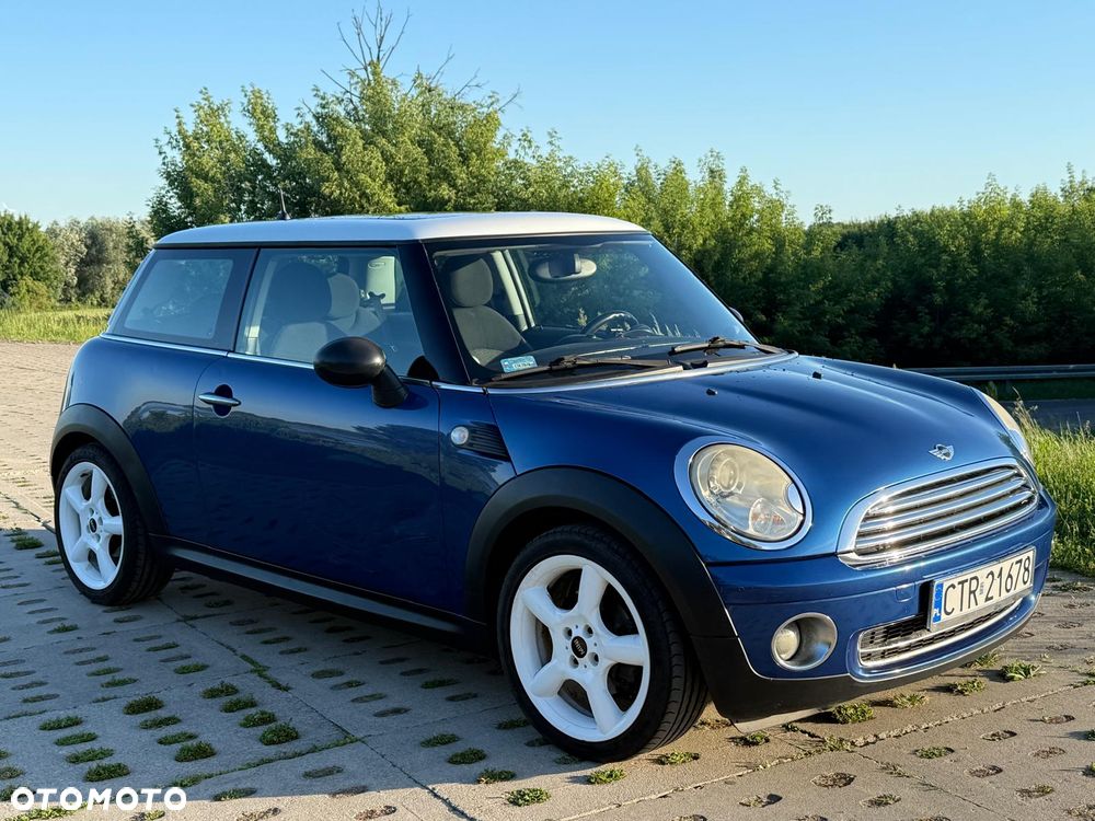 MINI Cooper Standard - 1
