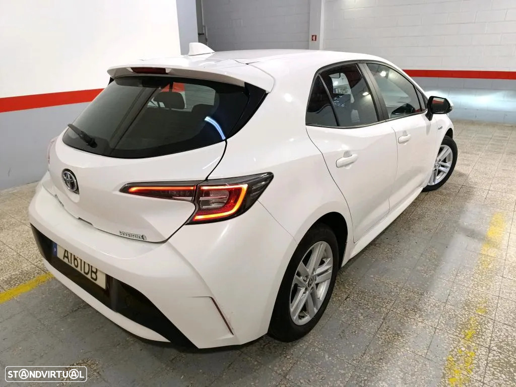 Toyota Corolla SD 1.8 Hybrid Comfort - 3