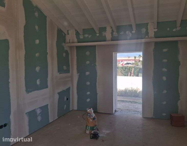 T0/Loft em Taipa totalmente remodelado - Portas Transval - Odemira - Grande imagem: 2/4