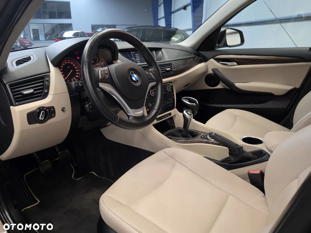 BMW X1 xDrive18d xLine - 20