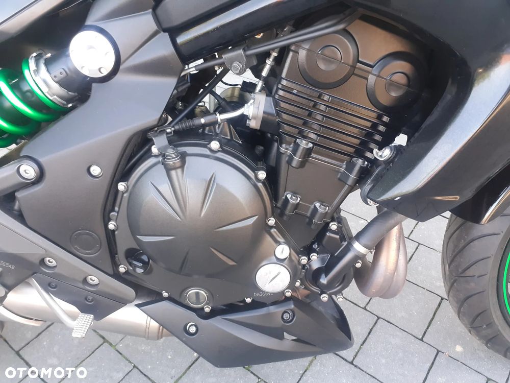 Kawasaki ER - 9