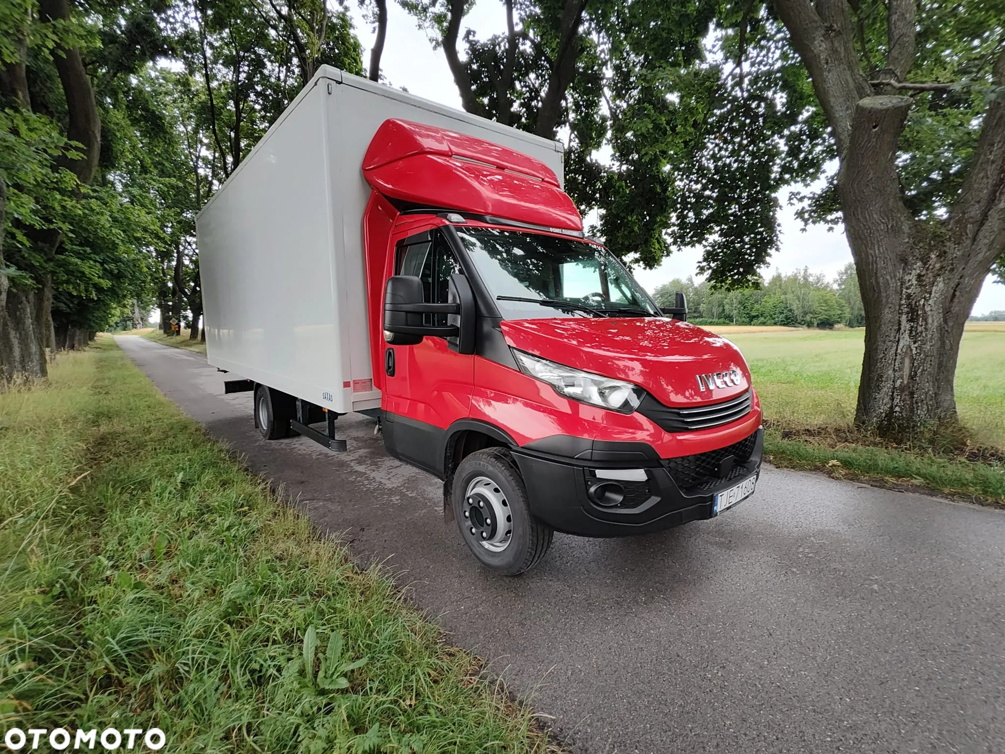 Iveco DAILY 72C18 - 10