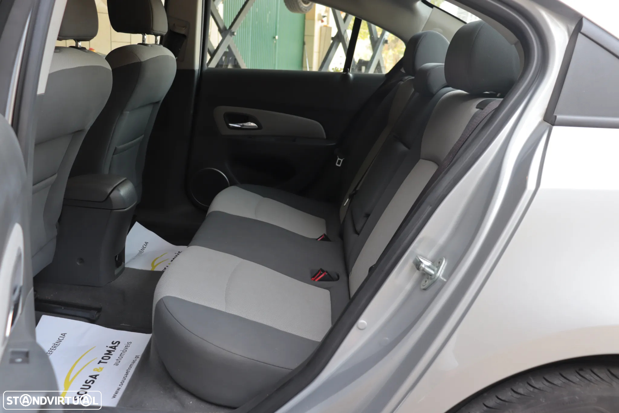 Chevrolet Cruze 1.6 LS - 12