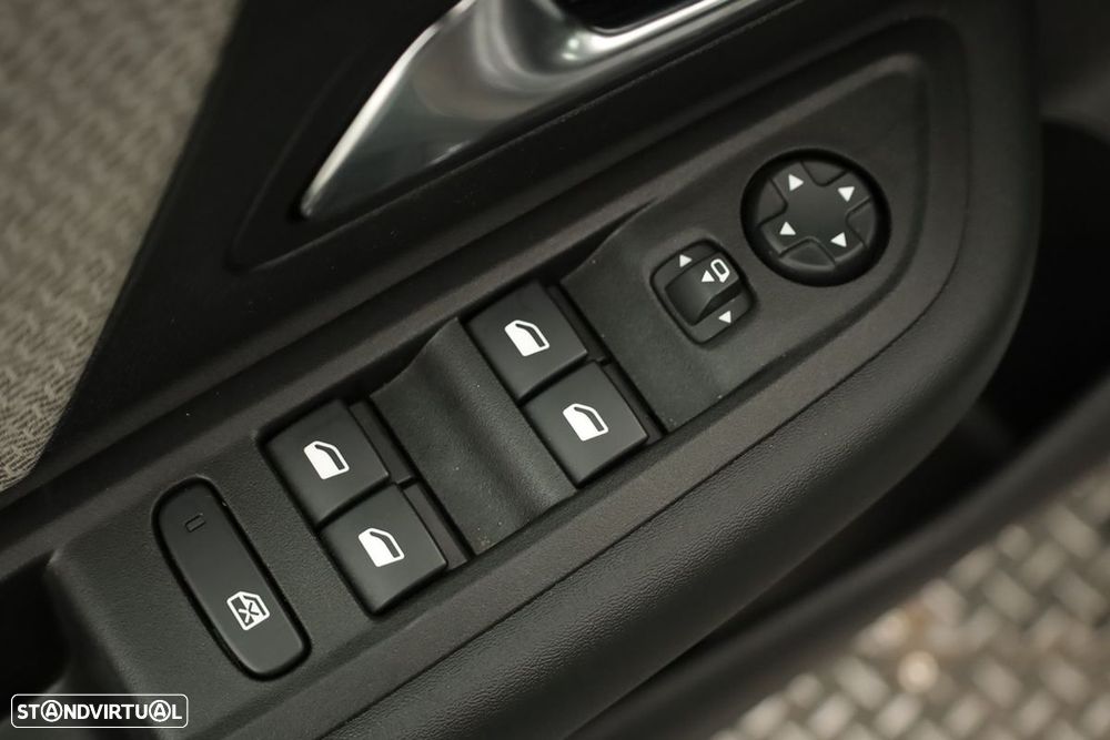 Citroën C4 1.2 PureTech Plus EAT8 - 20