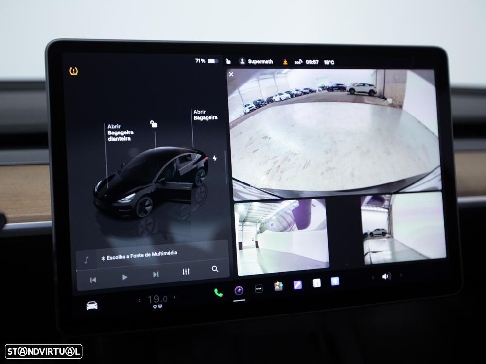 Tesla Model 3 Standard RWD Plus - 24
